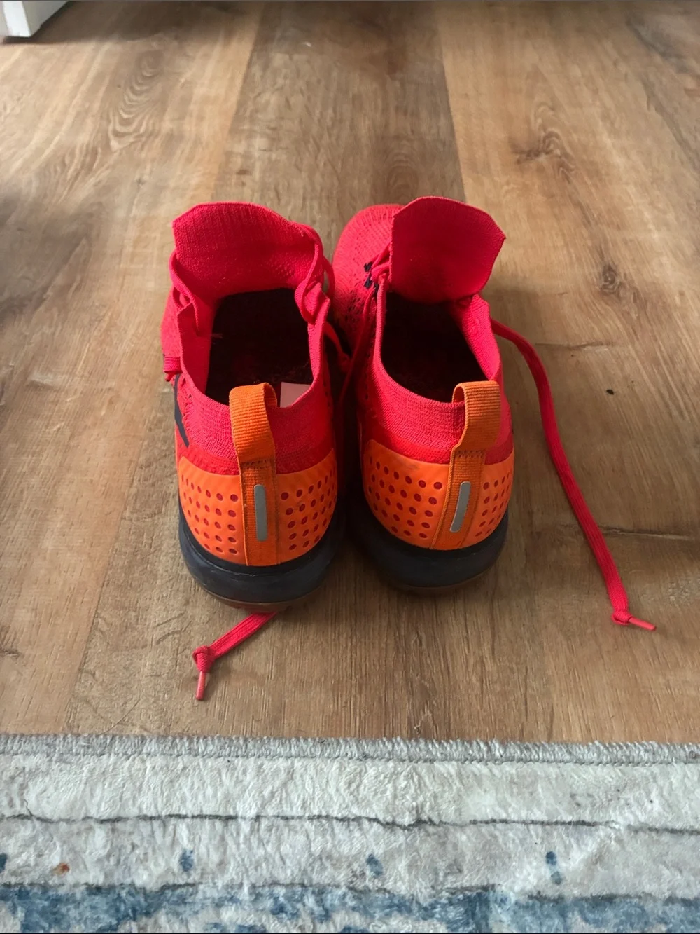 Nike Kids Bright Red Knit Sneakers with Orange Heel Tab